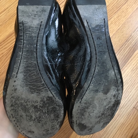 Tory Burch Caroline Flats - Picture 2 of 4